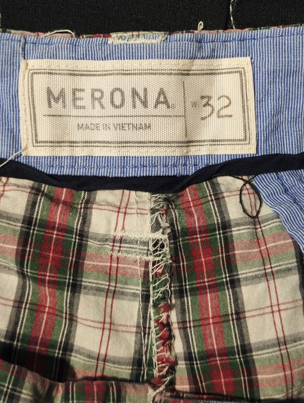 Merona Men's Plaid Cotton Shorts - Red Green Check Size 32